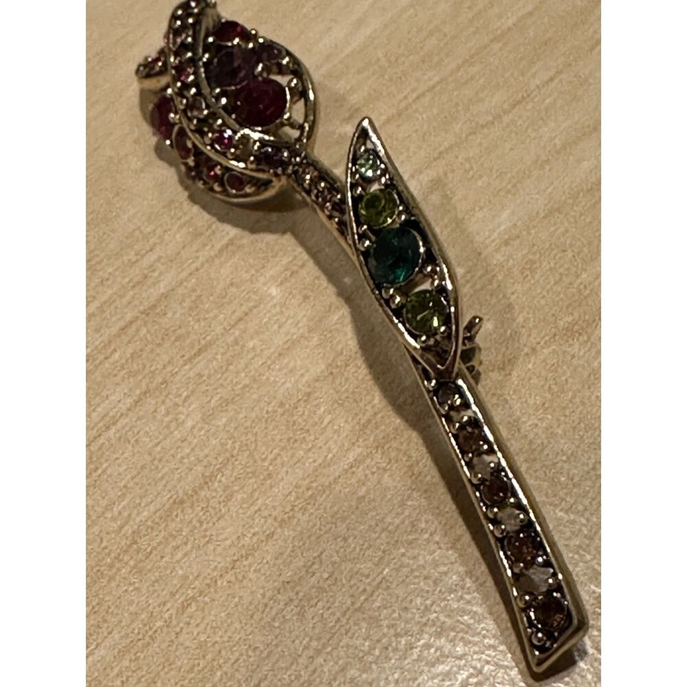 Vintage Rhinestone Tulip Brooch Pin Gold Tone Magenta & Green Crystal Floral